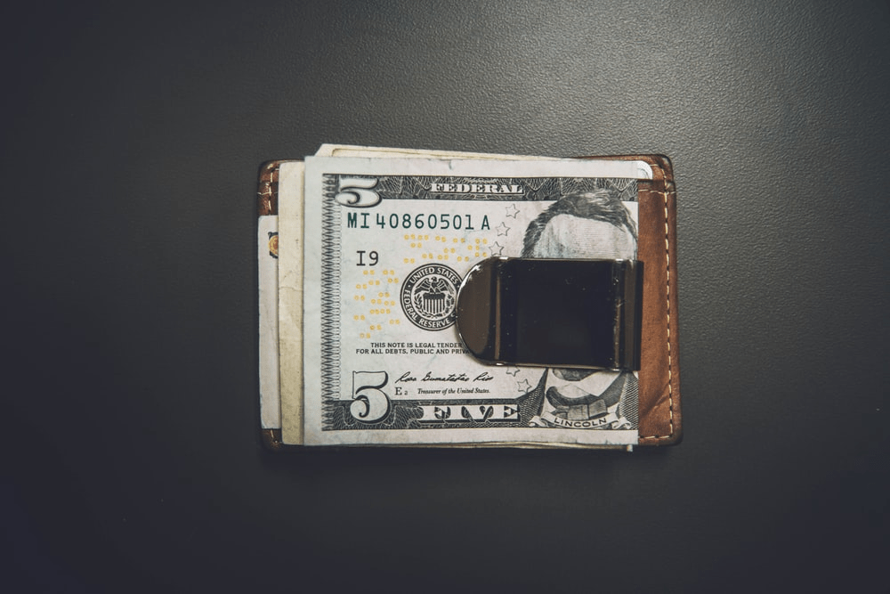 Carry a wallet with a smaller change